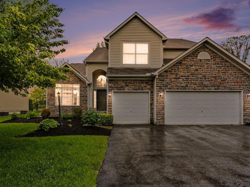 507 Buena Park Drive, Delaware, OH 43015 Photo 1