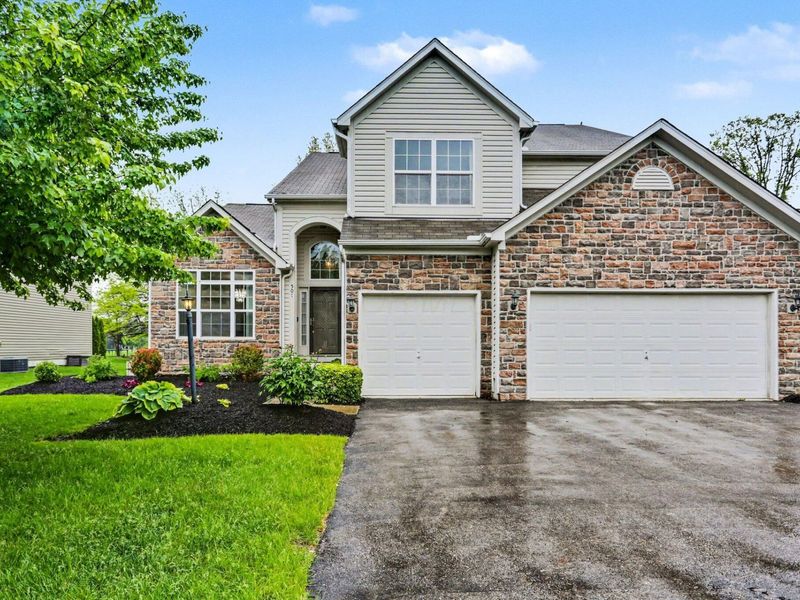 507 Buena Park Drive, Delaware, OH 43015 Photo 2