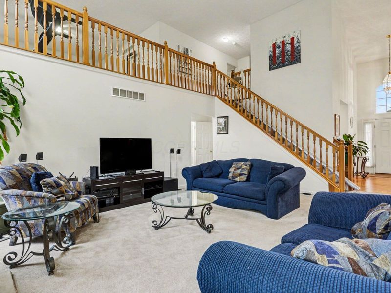 507 Buena Park Drive, Delaware, OH 43015 Photo 5