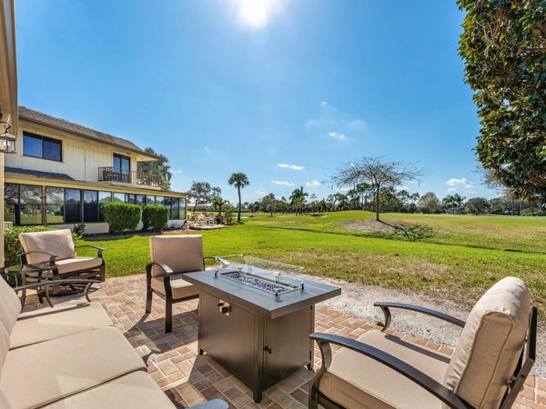 236 Country Club Drive , Melbourne, FL 32940