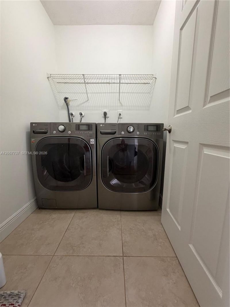 14101 SW 162nd St , Miami, FL 33177 Photo