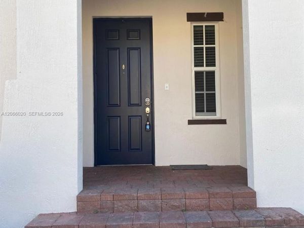 Unit 9438, Miami, FL 33196