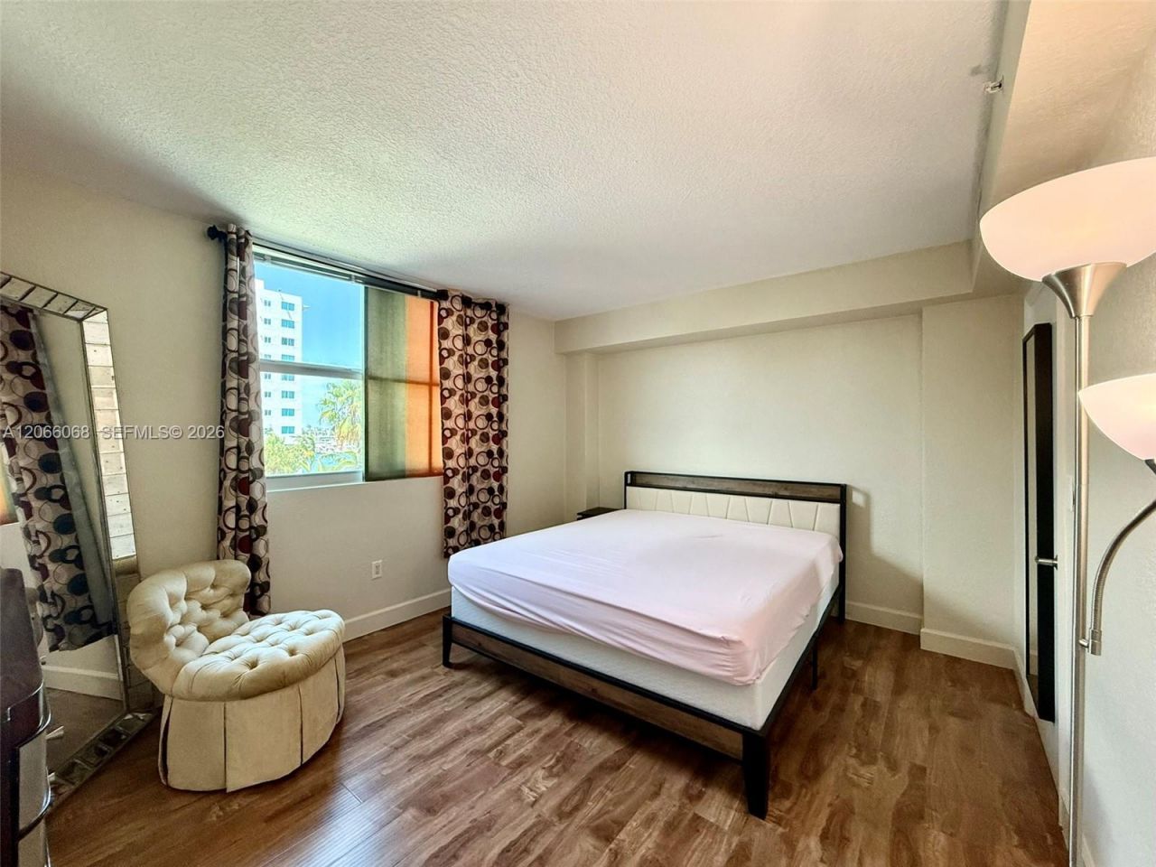 7501 E Treasure Dr , Unit 3H, North Bay Village, FL 33141 Photo