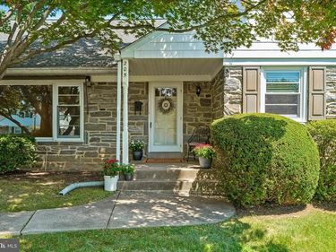 205 N MORGAN AVENUE, HAVERTOWN, PA 19083