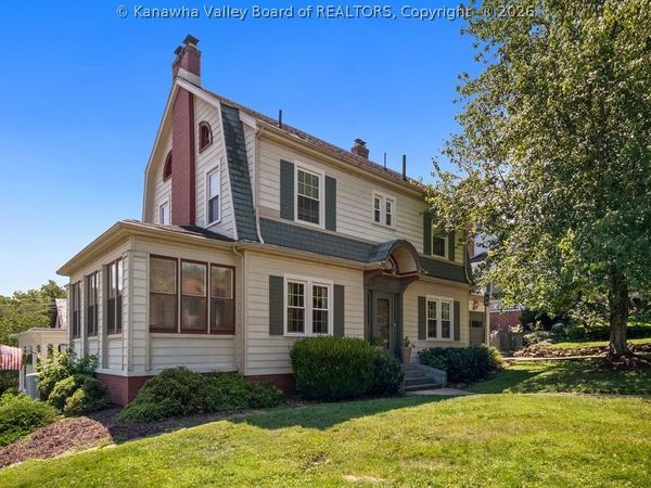 916 Highland Road, Charleston, WV 25302
