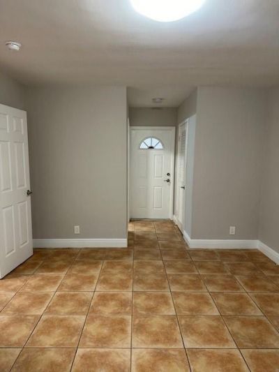 1440 Miami Road, Unit 9, Fort Lauderdale, FL 33316 Photo
