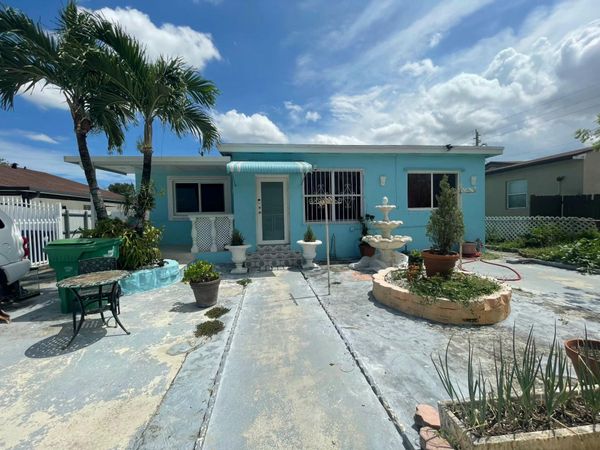 3180 NW 49TH Street, Miami, FL 33142