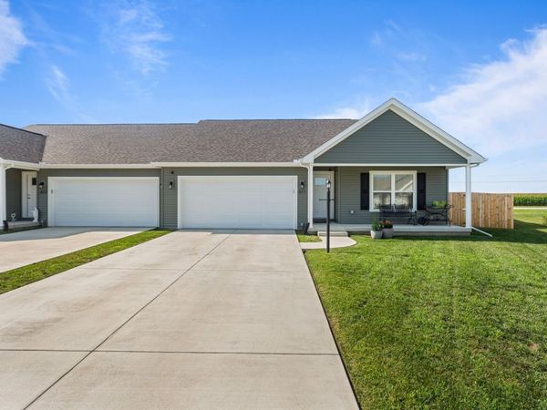 611 Jerin Court , Fisher, IL 61843