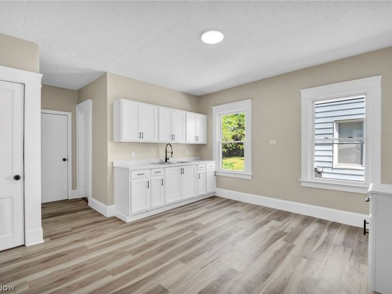 15517 Kipling Avenue, Cleveland, OH 44110 Photo 17
