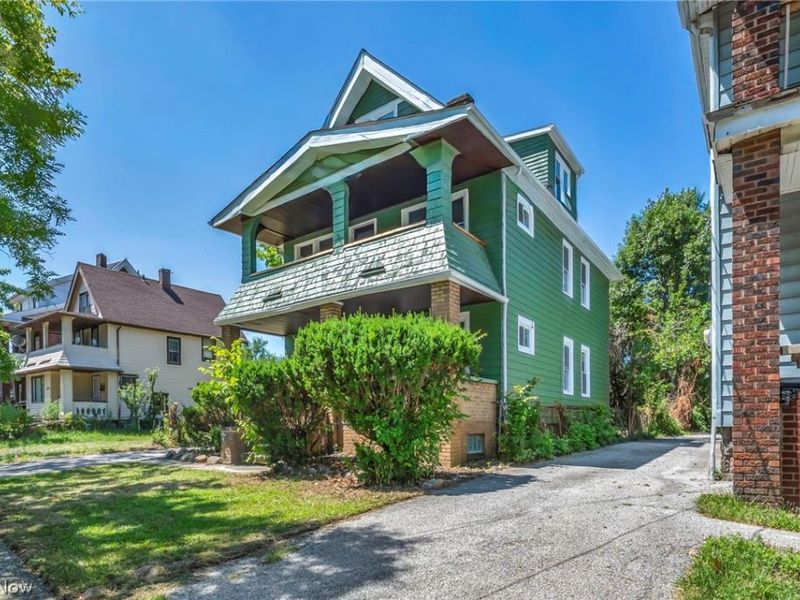15517 Kipling Avenue, Cleveland, OH 44110 Photo 4