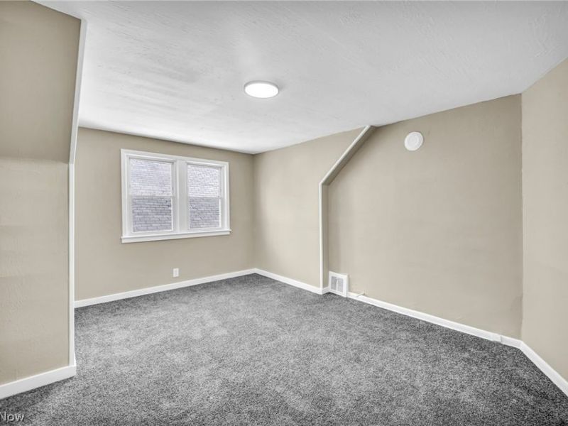 15517 Kipling Avenue, Cleveland, OH 44110 Photo 42