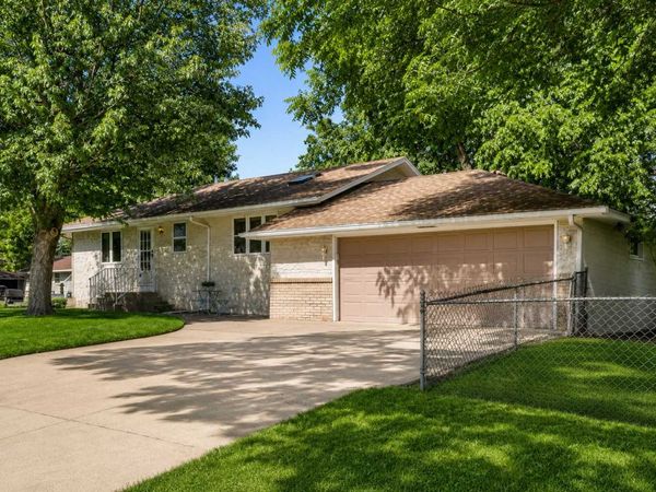 558 113th Lane NW, Coon Rapids, MN 55448
