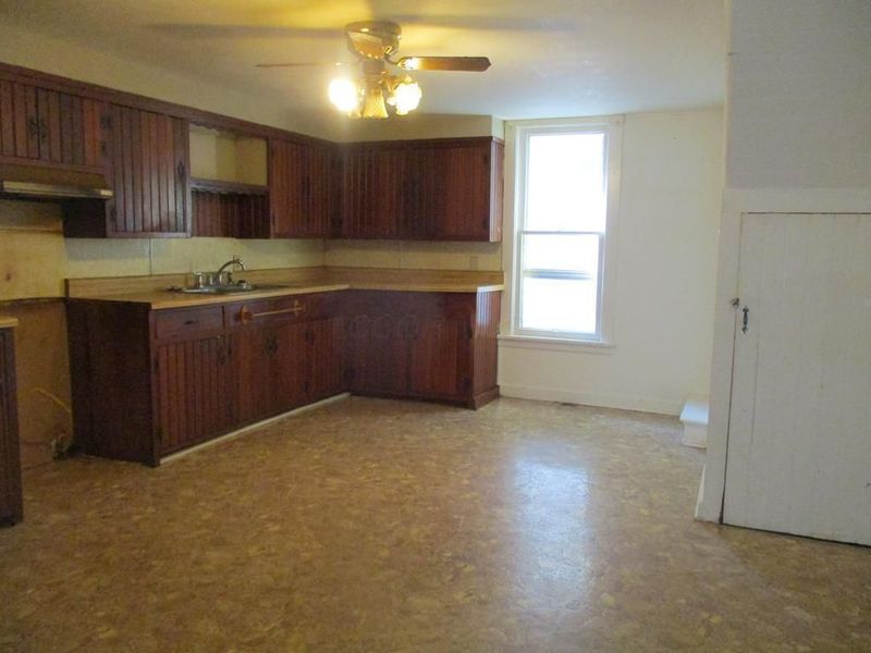 189 N High Street, Chillicothe, OH 45601 Photo 2