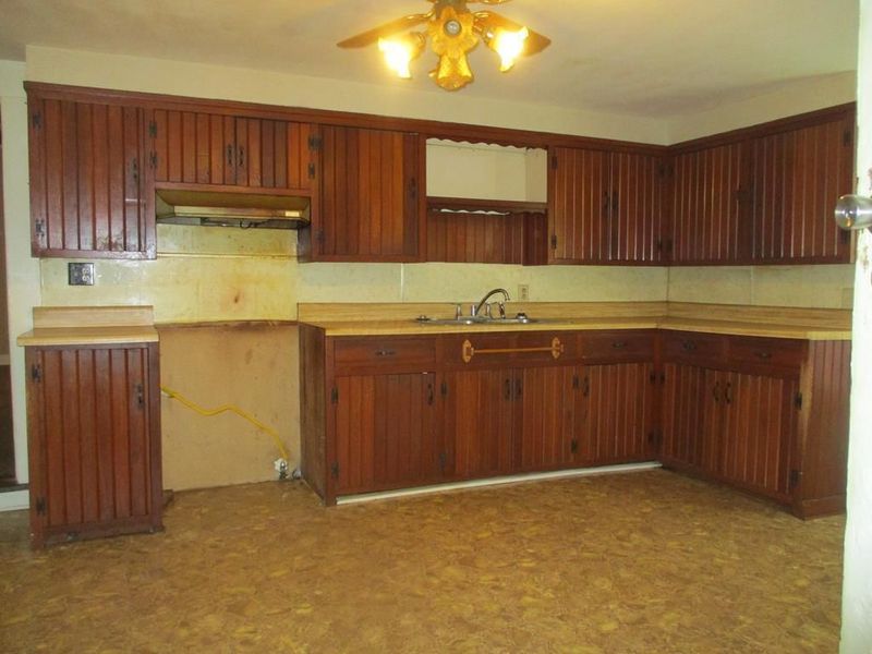 189 N High Street, Chillicothe, OH 45601 Photo 3