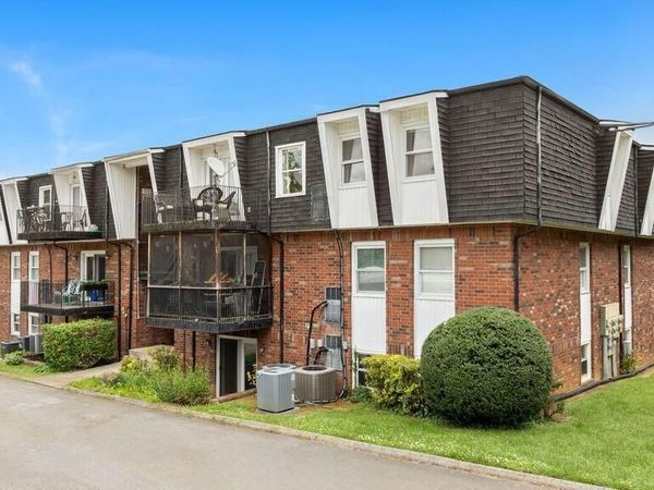 1625 Woodrow Drive, Knoxville, TN 37918