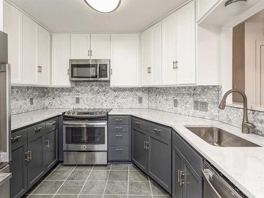 2633 Mccart Avenue, Fort Worth, TX 76110