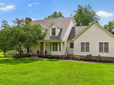 405 Lone Oak Road, Wilmore, KY 40390