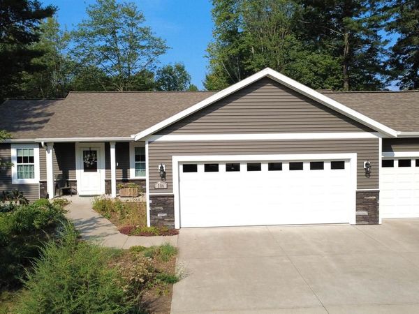 106 S 36TH AVENUE, Wausau, WI 54401