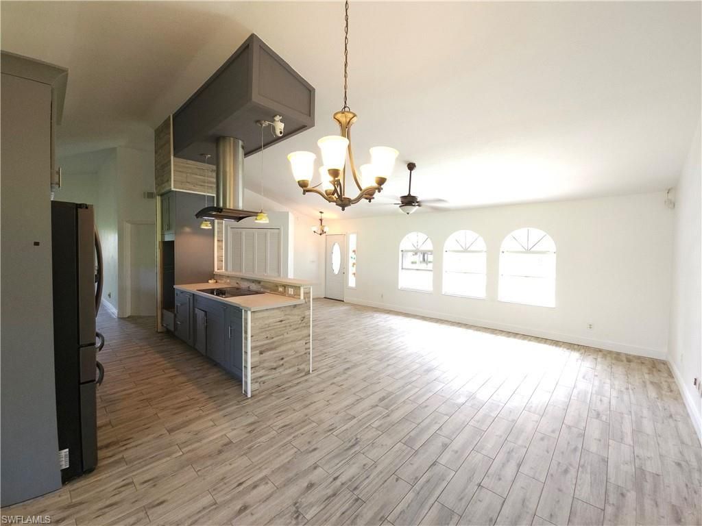 561 Foxcreek Dr, Lehigh Acres, FL 33974 Photo