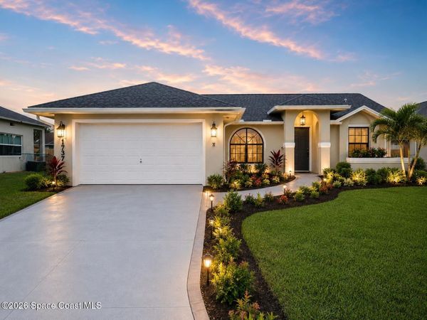 1737 Nanton Street NW , Palm Bay, FL 32907