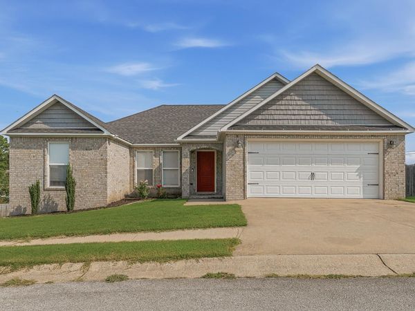 55 Ashcraft, Paragould, AR 72450