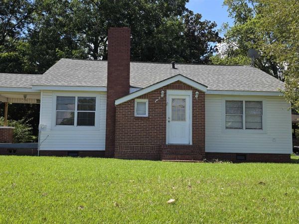 1021 West Main Street, Centre, AL 35960