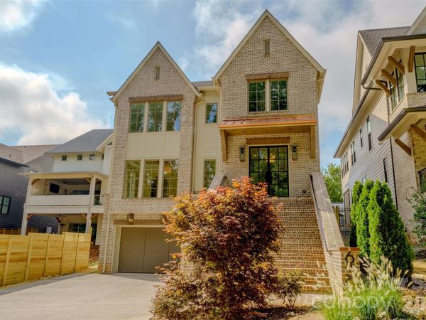 630 Ashworth Road, Charlotte, NC 28211