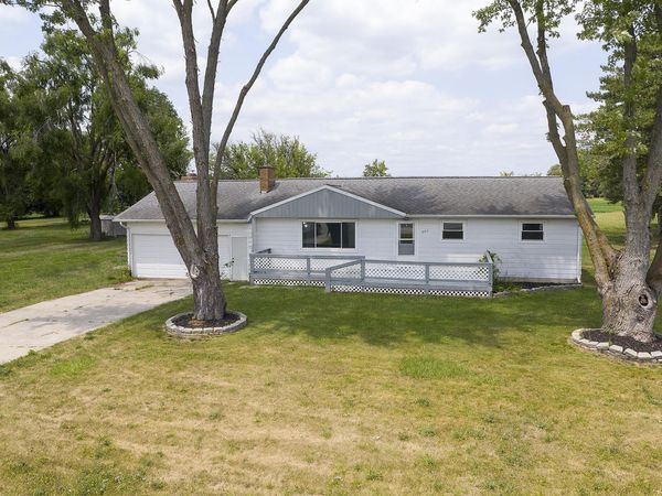 965 E Remus Road, Mount Pleasant, MI 48858