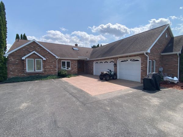 4441 S Nicolet RD, Sault Ste Marie, MI 49783