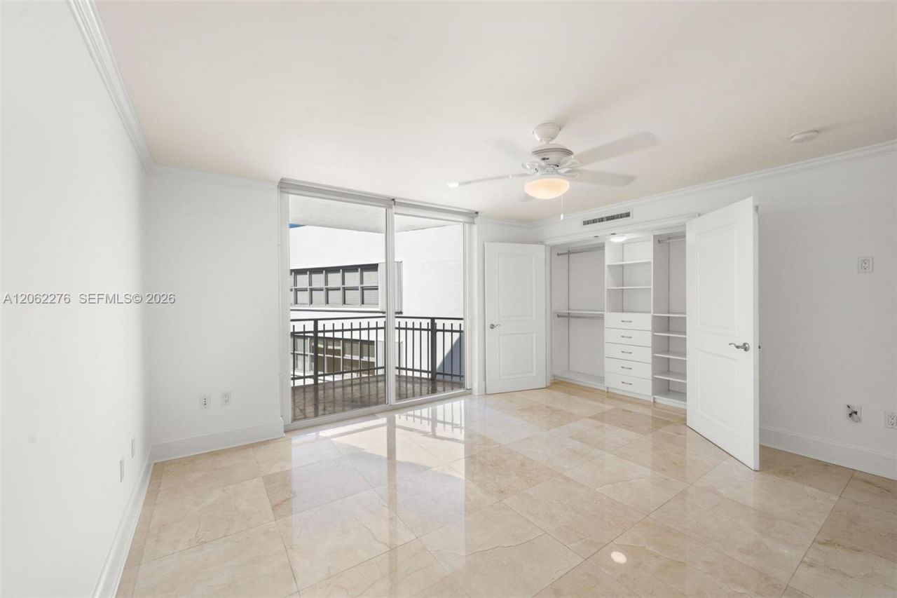 600 Grapetree Dr, Unit 11DN, Key Biscayne, FL 33149 Photo