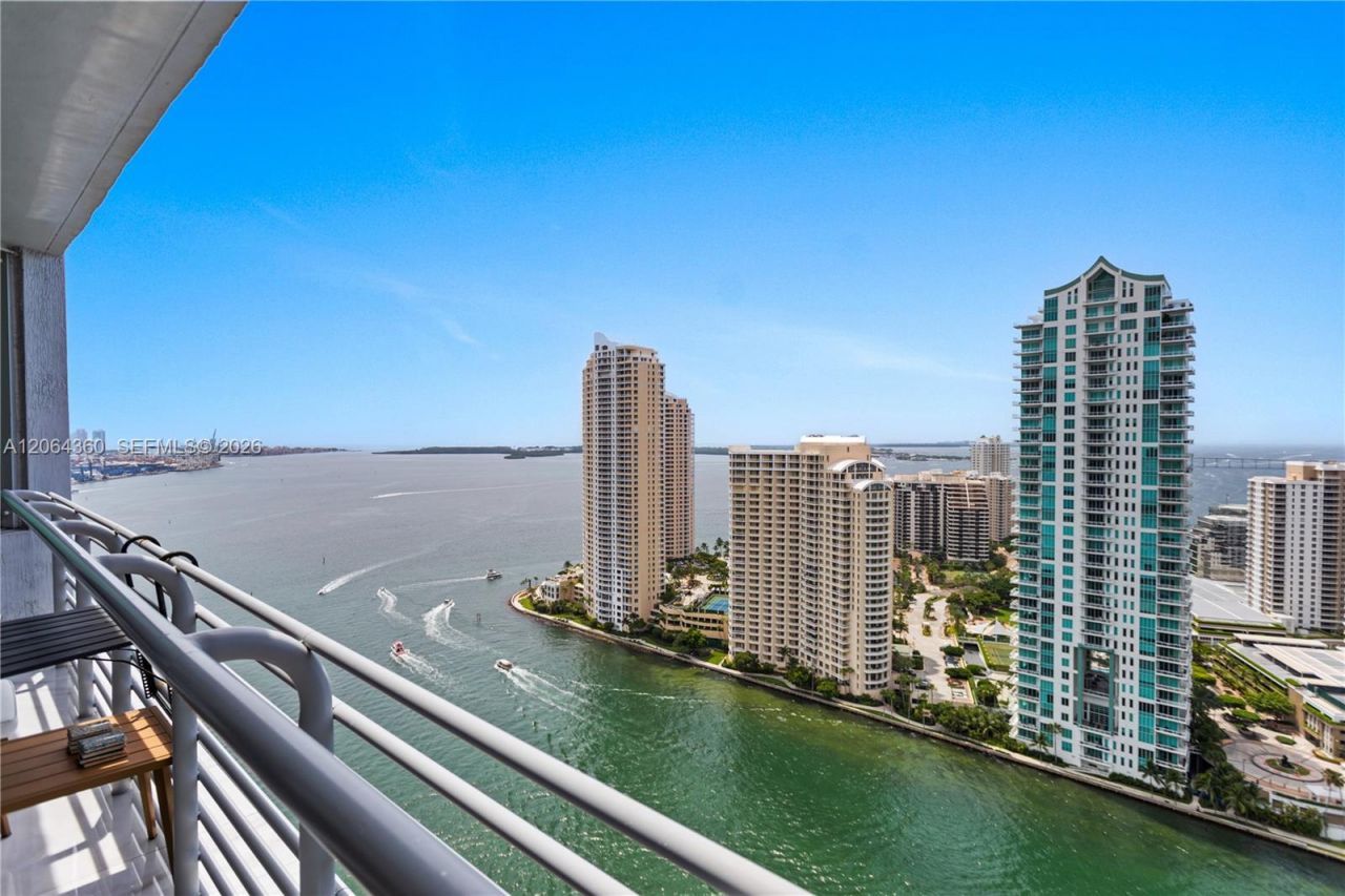 325 S Biscayne Blvd , Unit 3421, Miami, FL 33131 Photo