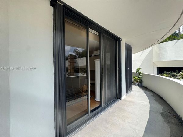 3000 Island Blvd , Unit 332, Aventura, FL 33160