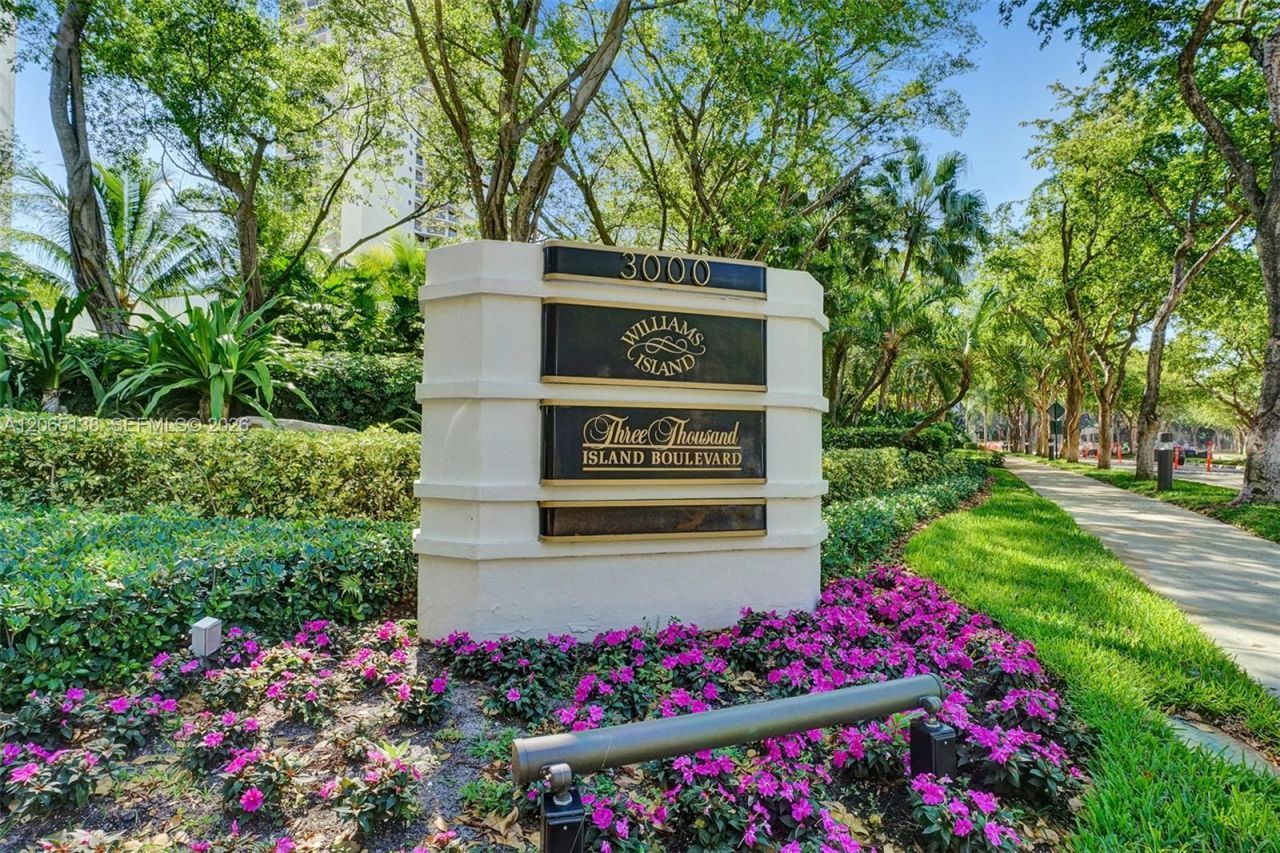 3000 Island Blvd , Unit 332, Aventura, FL 33160 Photo