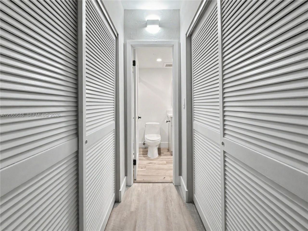 90 Edgewater Dr, Unit 818, Coral Gables, FL 33133 Photo