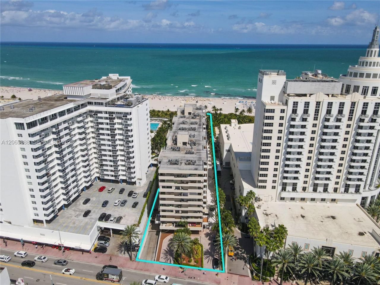 1621 Collins Ave , Unit 908, Miami Beach, FL 33139 Photo
