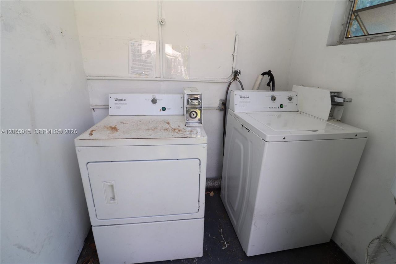 1341 NE 5th Ter, Unit 3, Fort Lauderdale, FL 33304 Photo