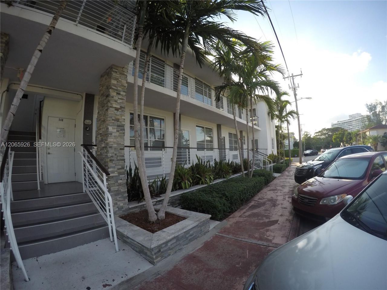 540 74th St, Unit 15, Miami Beach, FL 33141 Photo
