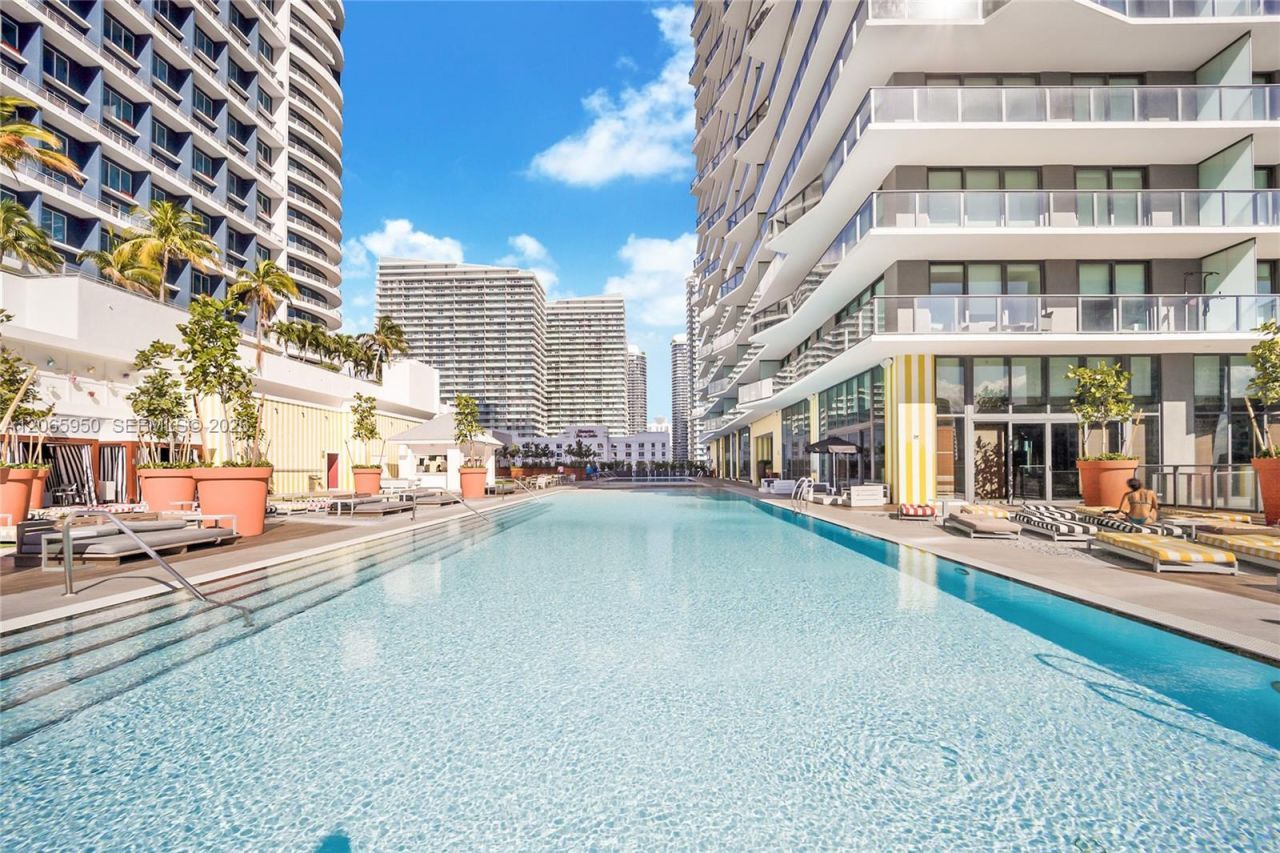1300 S Miami Ave , Unit 1705, Miami, FL 33130 Photo
