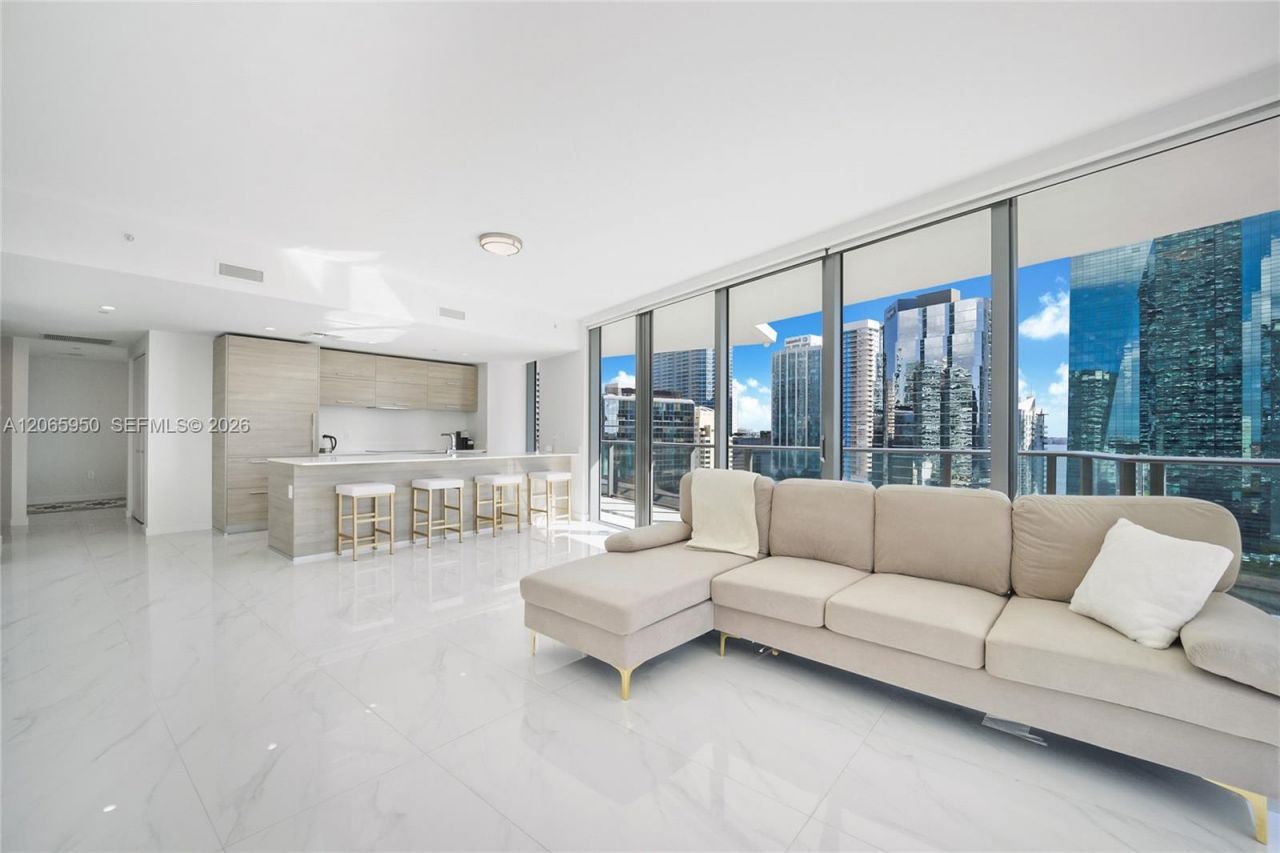 1300 S Miami Ave , Unit 1705, Miami, FL 33130 Photo