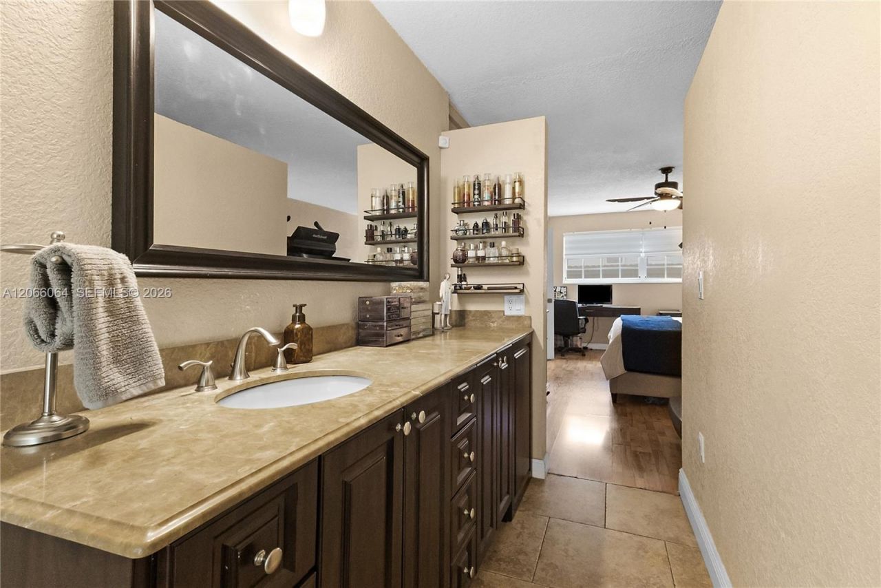 3500 SW 13th St , Miami, FL 33145 Photo