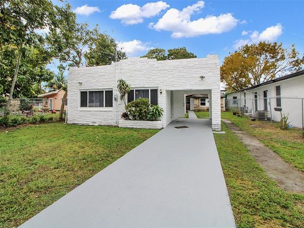 7770 NW 9th Ave, Miami, FL 33150