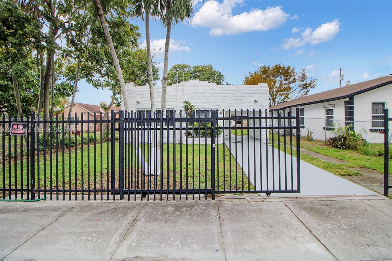 7770 NW 9th Ave , Miami, FL 33150 Photo