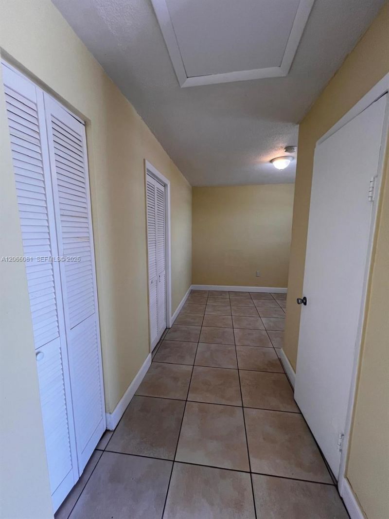 1625 NW 35th St, Unit A7, Miami, FL 33142 Photo