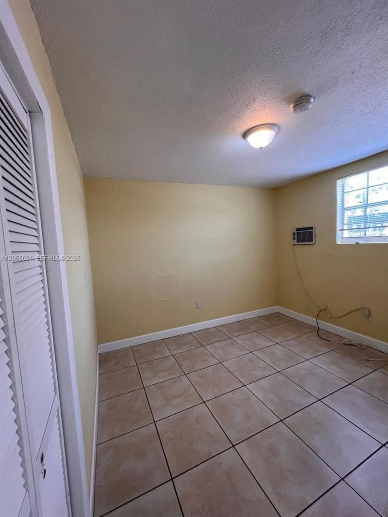 1625 NW 35th St, Unit A7, Miami, FL 33142 Photo