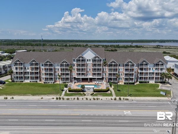 572 E Beach Blvd, Unit 303, Gulf Shores, AL 36542