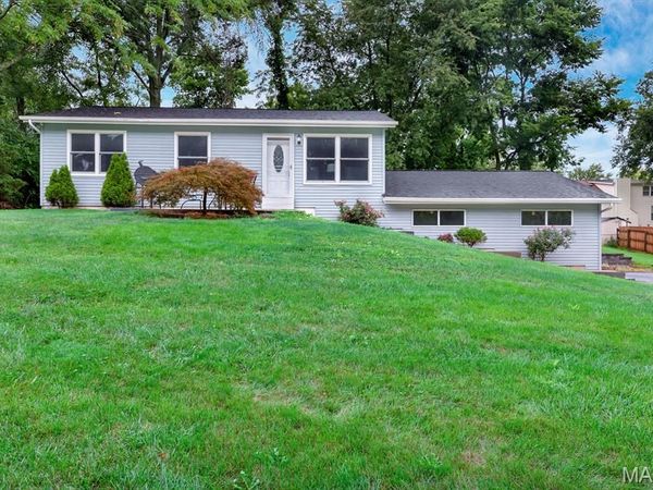 324 Westminster Drive, St Peters, MO 63376