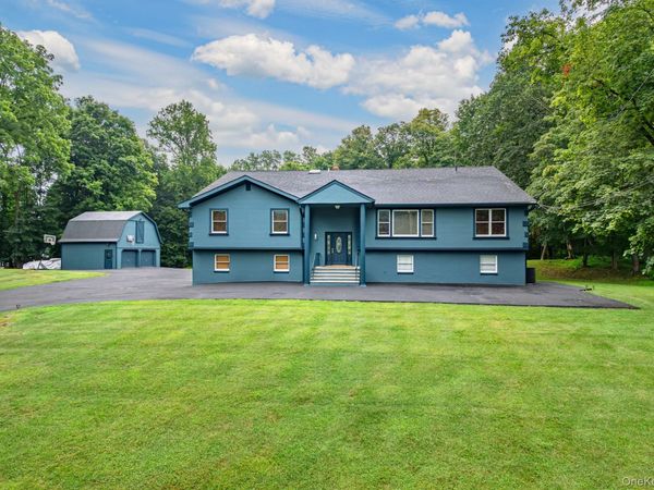30 N Lynn Street, Warwick, NY 10990