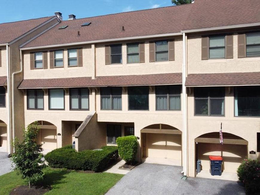 645 Niblick Lane, Wallingford, PA 19086 Main Photo