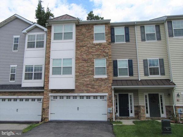 707 S TWIN LAKES BOULEVARD, NEWARK, DE 19711