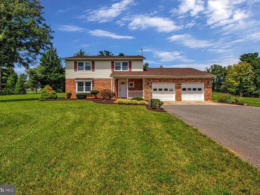 7464 Flamewood Drive, Clarksville, MD 21029 Main Photo